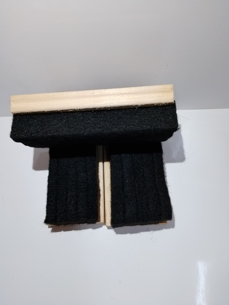 WOODEN DUSTLESS CLEANER
