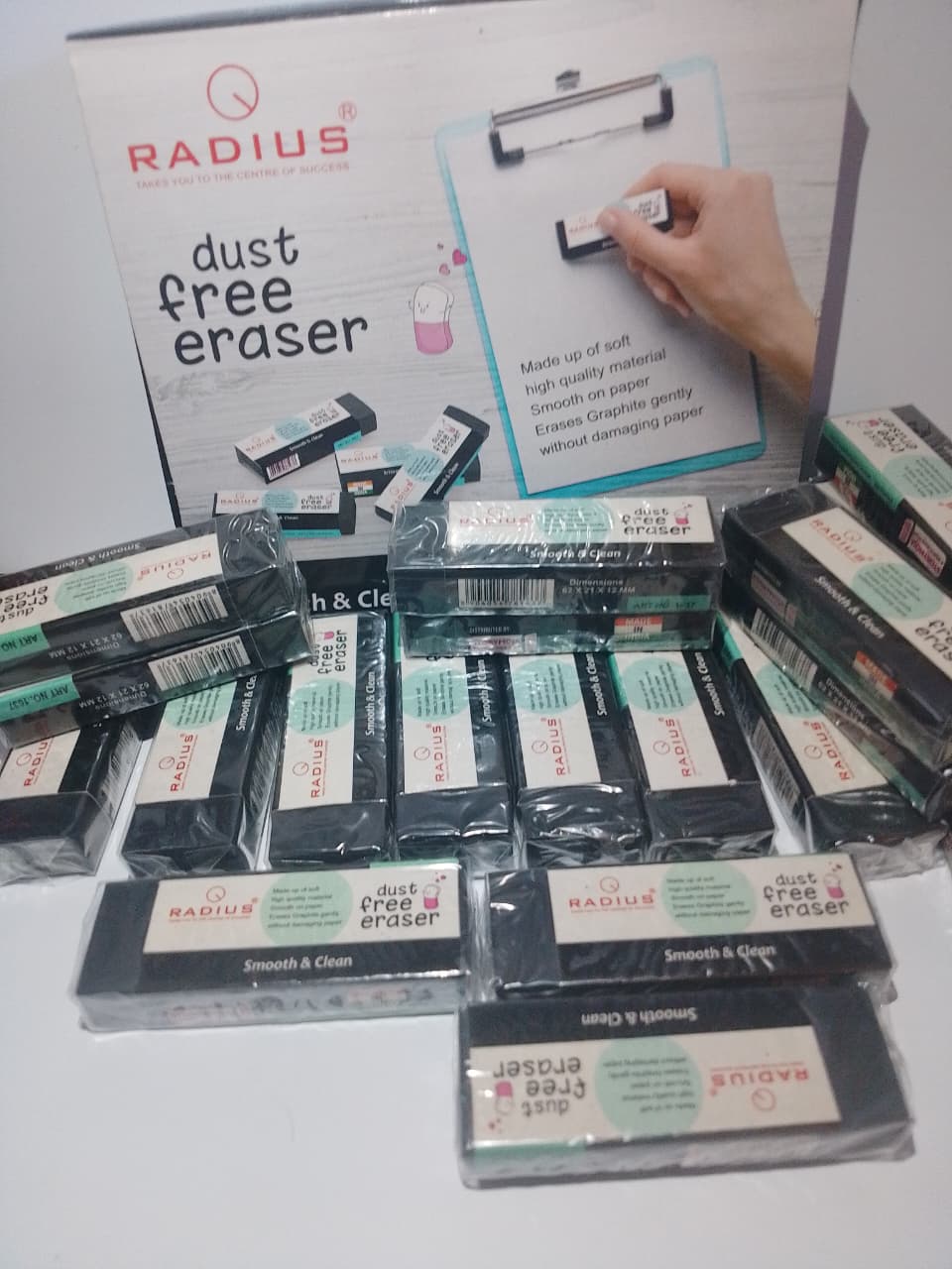RADIUS ERASER