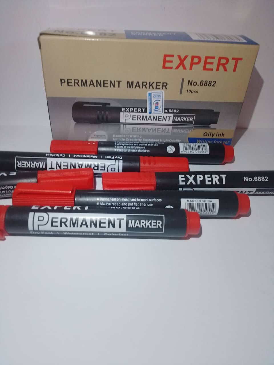 PERMANENT MARKER